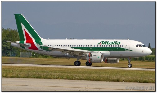 Alitalia Airbus A319-111 EI-IMT (cn 5018)